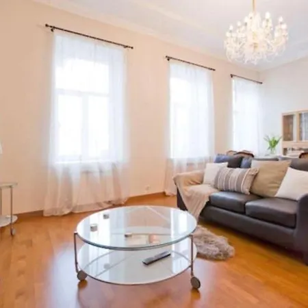 Apartment La Hudra
